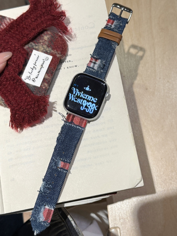 Brățară din denim din piele pentru Apple Watch — compatibilă cu Apple Watch, greutate 16 g, închidere cu pin, lansare 2025.