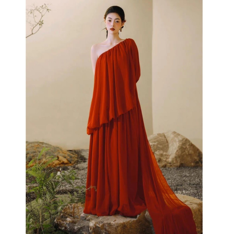 Vieno pečių sužadėtuvių suknelė, A linijos siluetas, mini ilgis, Chenille-spandeksų mišinys, pavasaris 2024