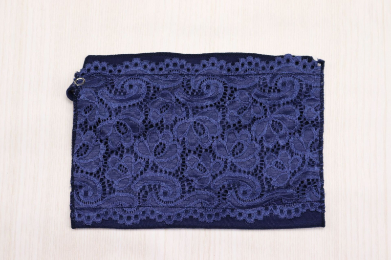 Γυναικείο σετ τριών halter τοπ από δαντέλα και modal, sling στυλ, ελαστικό ύφασμα, μήκος 50–65 cm