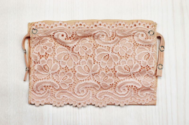 Γυναικείο σετ τριών halter τοπ από δαντέλα και modal, sling στυλ, ελαστικό ύφασμα, μήκος 50–65 cm