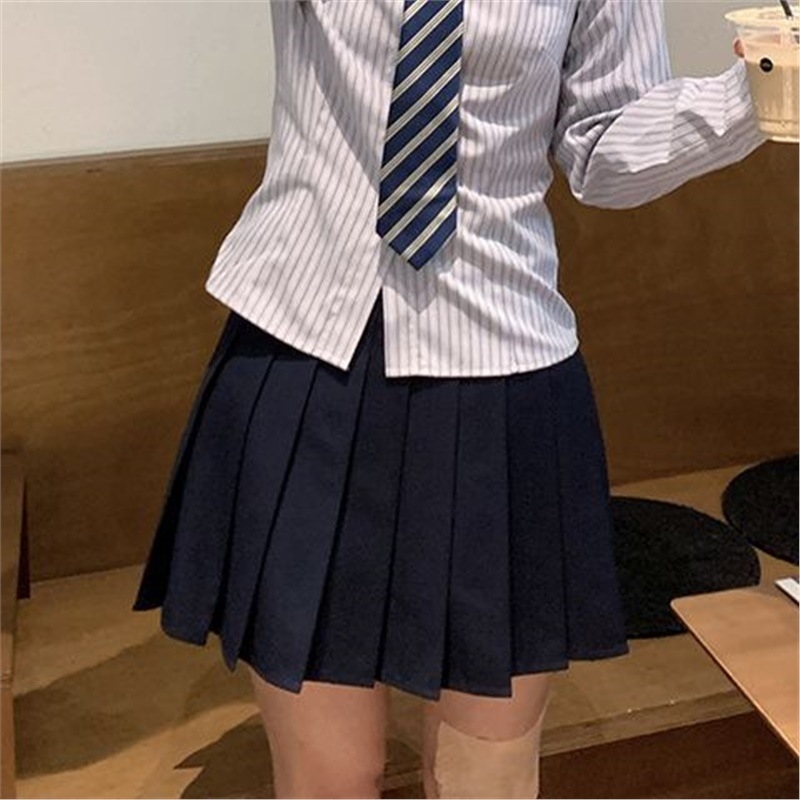Išivana prugasta uniformna košulja s rukavima princeze, dugi rukavi, chenille-spandex tkanina (<30% spandex), proljeće 2025.