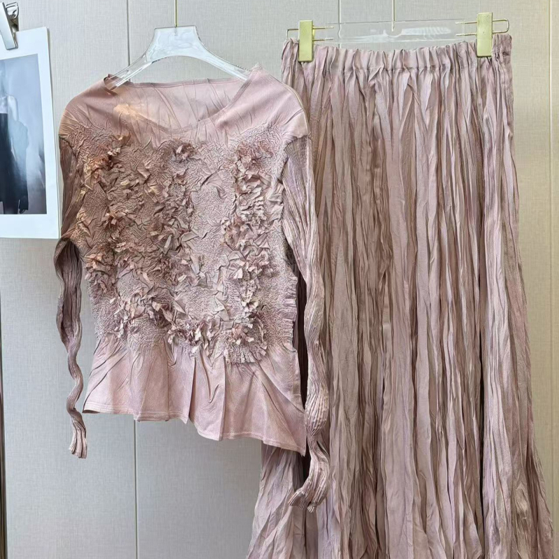 Kostim sa suknjom, elegantan stil, poliester 95%+, suknja srednje duljine, dugi rukavi