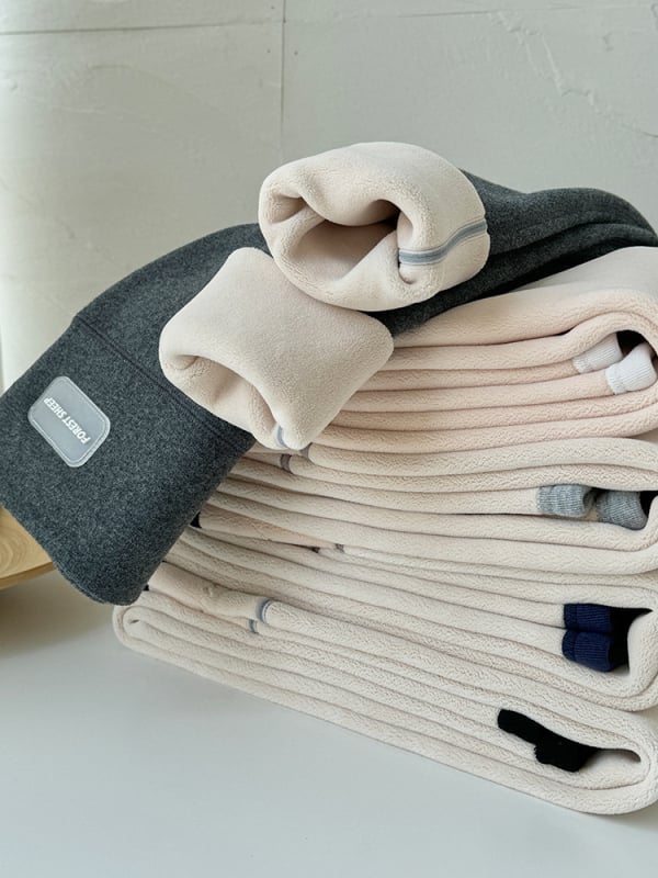 Fliisiga termilised retuusid, kõrge vöökoht, kitsas lõige, 95% puuvill ja spandex, keskmine paksus, talv 2025