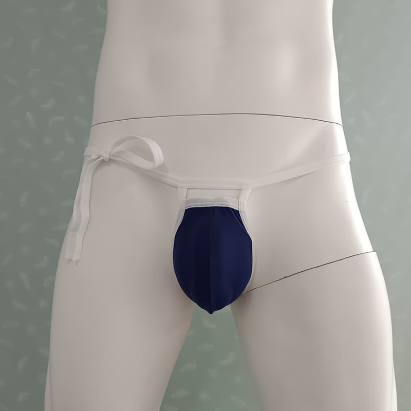 Meeste nailonist aluspesu, U-kujuline disain, keskmine vöökoht, ühetooniline muster