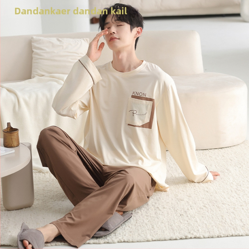 Pijamale pentru bărbați – set, din bumbac pur, mâneci lungi, guler rotund, stil ușor sportiv; grosime medie 161–180 g/m², respirante, confortabile, potrivite pentru purtare în exterior