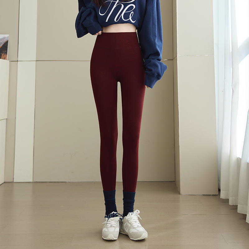 Naiste kõrge vöökohaga matt viimistlusega leggingid, seesine fliisvooder, puuvill-Lycra segu (80–90% puuvill, <30% Lycra), tihe lõige