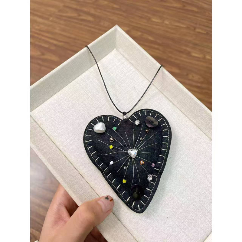 Nakit s srcolim platnenim privjeskom na ključnom lancu, unisex, sladak i cool stil, Poetry Jewelry