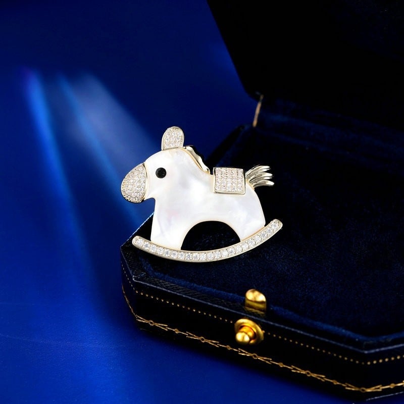 Брошка от медна сплав с естествена черупка, животински мотив единорог, електроплакиране, стил лукс, за жени