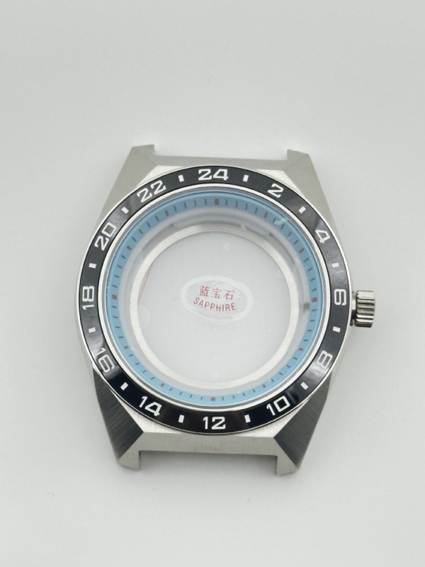 Θήκη μηχανικού ρολογιού με ζαφειρένιο γυαλί και NH35 κίνηση, συσκευασία 1 τεμάχιο, κυκλοφορία καλοκαίρι 2025