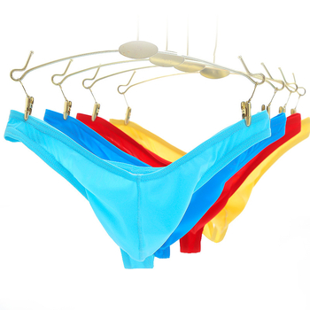 Muški thong od Ice Silk, prozračan, poluproziran, niski struk, bez šavova