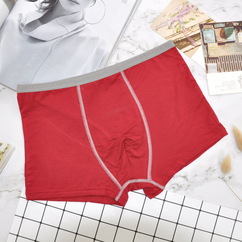 Modal férfi boxeralsó, lélegző, U-formájú zsebbel, középmagasságú, kötött anyag