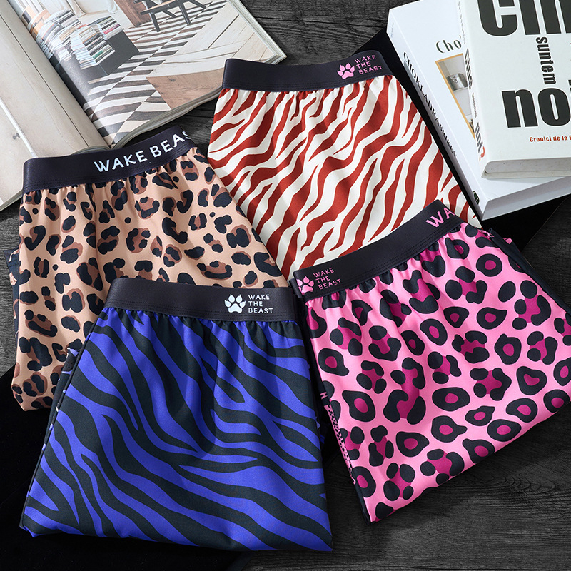 Muške hlače od ice silk s leopard uzorkom, širokog kroja, za kućnu i ležernu upotrebu