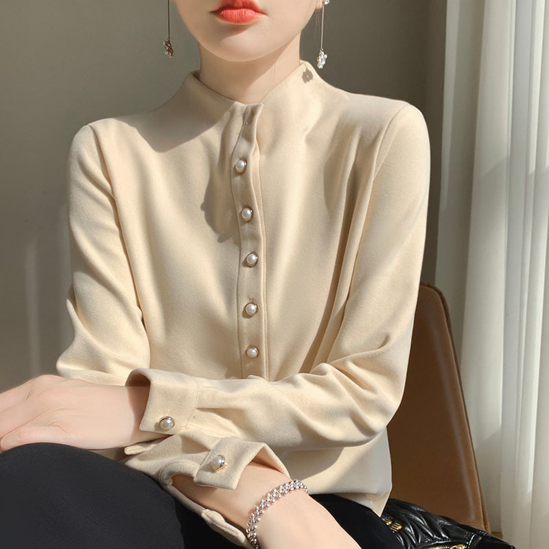 Kreklis kardigāns no ķīmisko šķiedru maisījuma ar poliesteru, vienkrāsains, stāvošā apkakle, garas piedurknes, pūderēta virsma, pērlīšu pogas, izsmalcināts ikdienas stils, garums 50–65 cm