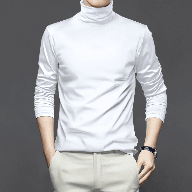 Tricou din bumbac mercerizat cu mâneci lungi, guler înalt, croială lejeră; compoziție 86.9% bumbac, 10.9% poliester, 2.2% elastan; greutate 180–250 g