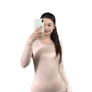 Set termic din acrilic pentru bază — respirabil, elastic, păstrează căldura; subțire 101–120 g/m²; guler rotund; mâneci lungi; top de bază + pantaloni până la gleznă