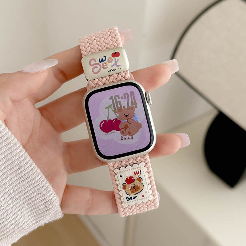 Remen za Apple Watch Series 10 od najlona, pleteni, s magnetskom kopčom i slatkim motivom medvjedića