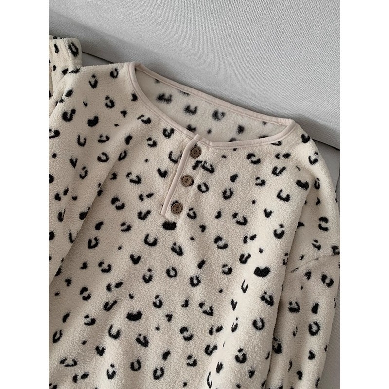 Női pizsamaszett, téli vastag poliészter, körkörös nyakú, hosszú ujjú