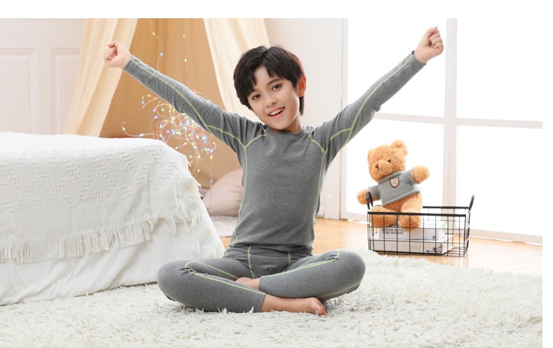 Set termic pentru copii: căptușeală din catifea, poliester 90–95%, ultra-subțire 40 g/m², top cu mânecă lungă și pantaloni, anti-pilling, pentru 13–18 ani