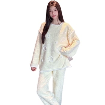 Pijamale pentru femei, toamnă–iarnă — catifea semi-velur, căptușite cu fleece, grosime extra 301–350 g/m², guler rotund, pantaloni lungi