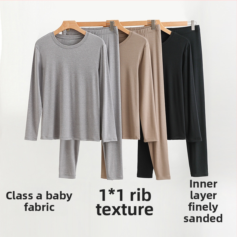 Férfiaknak gyapjú termikus alsóruha garnitúra: felső és nadrág, vastag anyag 201–250 g/m², velúr bélés, kerek nyakú, hosszú ujjú