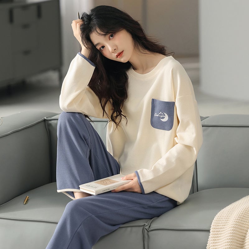 Ženski pidžama set od pamuka s vafl teksturom, dugi rukavi, okrugli izrez, udoban kućni loungewear za zimu, proljeće i jesen; pogodan i za nošenje na otvorenom. Model 0079.