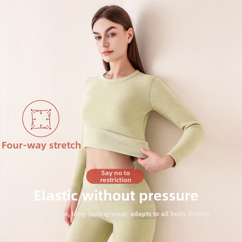 Set termic feminin din catifea vulcanică — căptușit cu fleece, ultradens, bluza cu guler rotund și mâneci lungi + pantaloni, 90–95% poliester