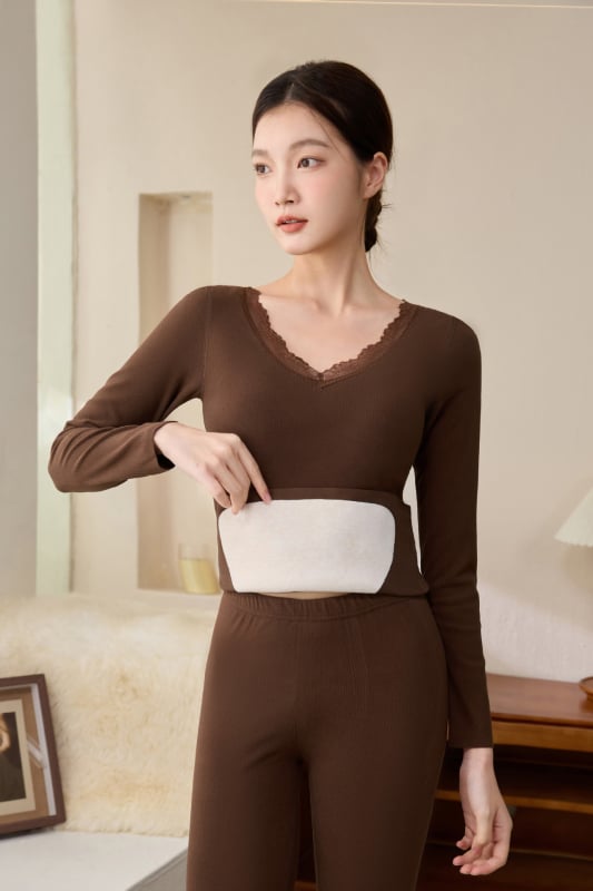 Set termic femei cu inserții la sân – top gros și pantaloni, fără cusături, nailon, căptușeală velur, decolteu în V, mâneci lungi