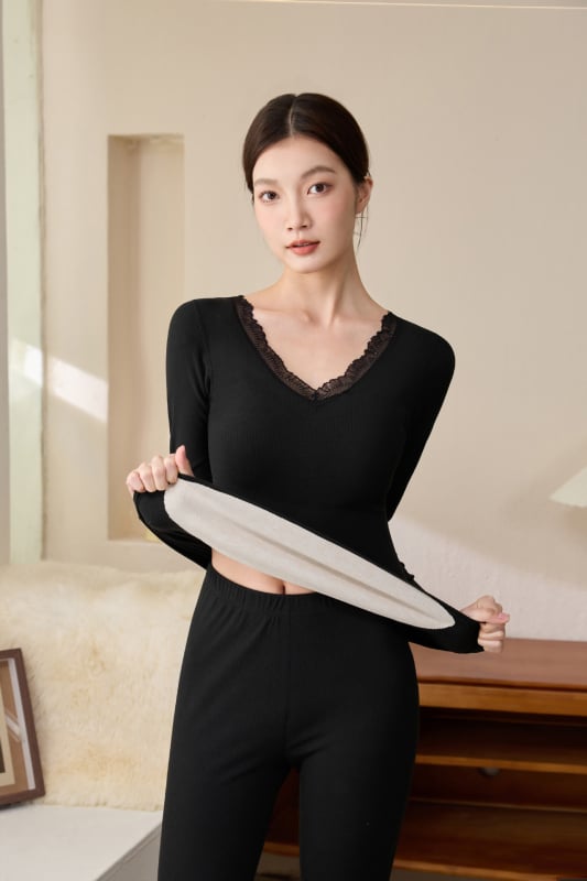 Set termic femei cu inserții la sân – top gros și pantaloni, fără cusături, nailon, căptușeală velur, decolteu în V, mâneci lungi