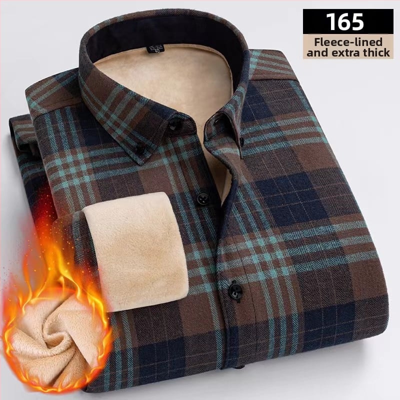 100% puuvillane ruuduline särk fleece vooderdusega, ruudukujuline krae ja pikkade varrukatega.