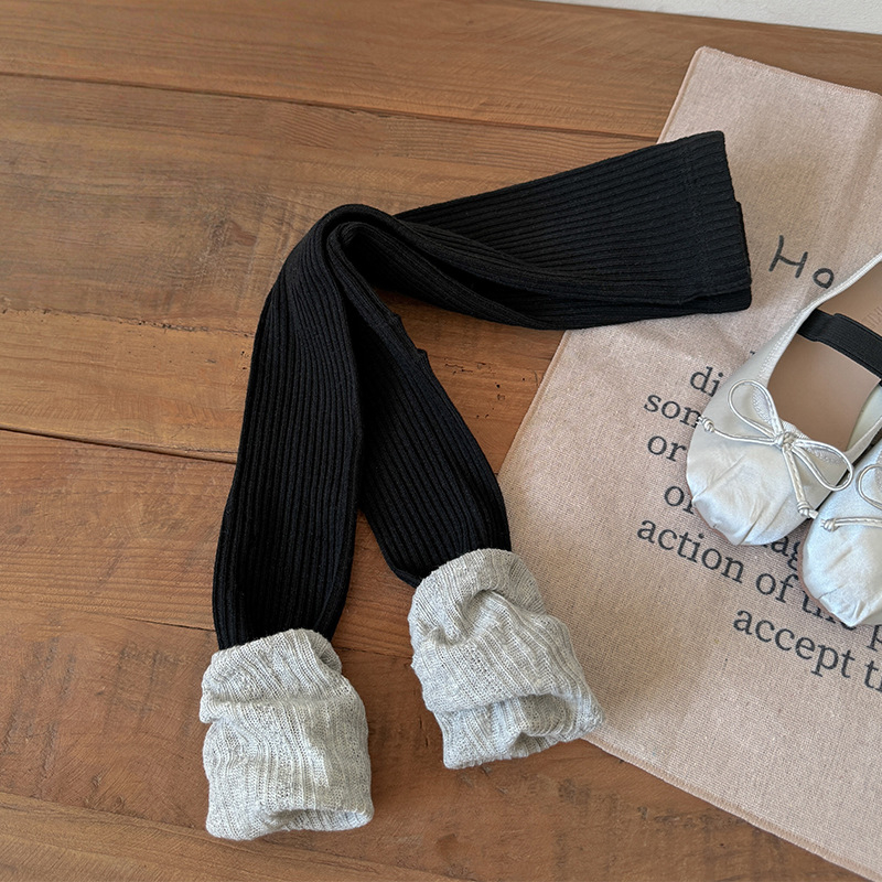 Детски комплект клинове и чорапи за пролет–есен, памук, вертикални райета, средна талия, дълги клинове, за деца 3–8 г.