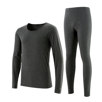 Мъжки термален комплект Lycra памук – тънък, V-образно деколте, дълги ръкави топ и панталони; чесан памук 95–100% основна материя, 181–200 г/м2