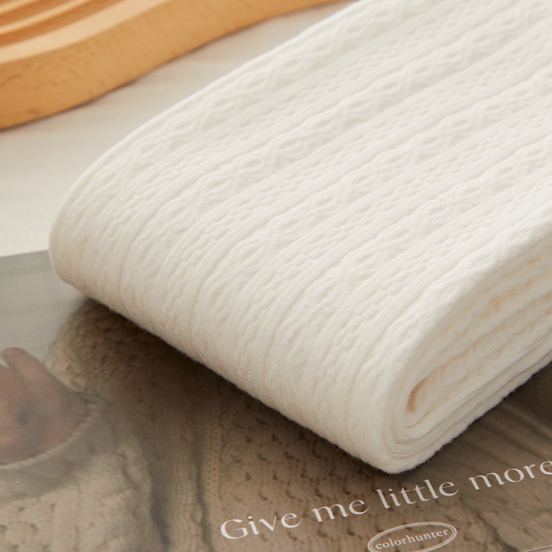 Colanți din bumbac cu 70–80% conținut de bumbac, ridicare a fesierilor și model solid, absorbție a transpirației, potriviți pentru iarnă, primăvară și toamnă