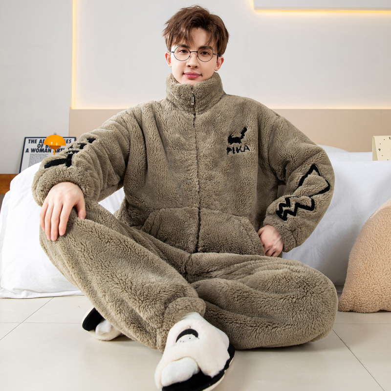 Vyriski pižamos komplektas iš koralo veliūro fliso su kardiganu – stora, šilta, ilgos rankovės ir kelnės, poliesteris 90–95%, žiema, namų dėvėjimui