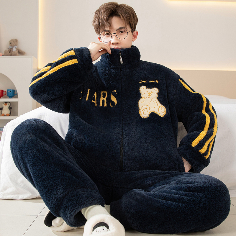 Vyriski pižamos komplektas iš koralo veliūro fliso su kardiganu – stora, šilta, ilgos rankovės ir kelnės, poliesteris 90–95%, žiema, namų dėvėjimui