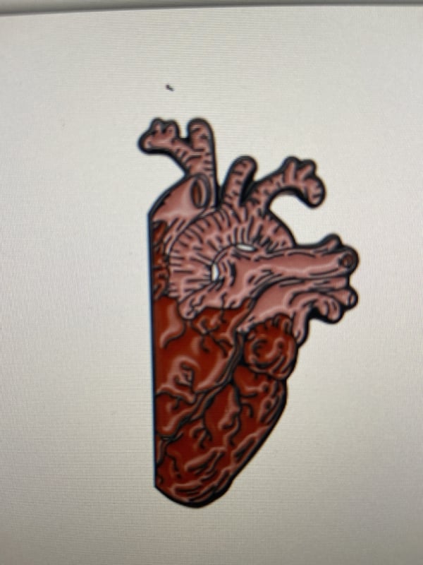 Брошка от сплав, унисекс, индивидуален стил, сърцевидна форма, покритие с изпичана боя