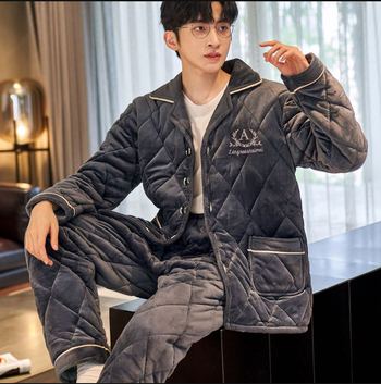 Vyrų Crystal Velvet kostiumas, paprastas kasdienis stilius (Crystal Velvet audinys, apykaklė su plačiu lapeliu, ilgos rankovės, 251–300 g/m2, 90–95% poliesterio)