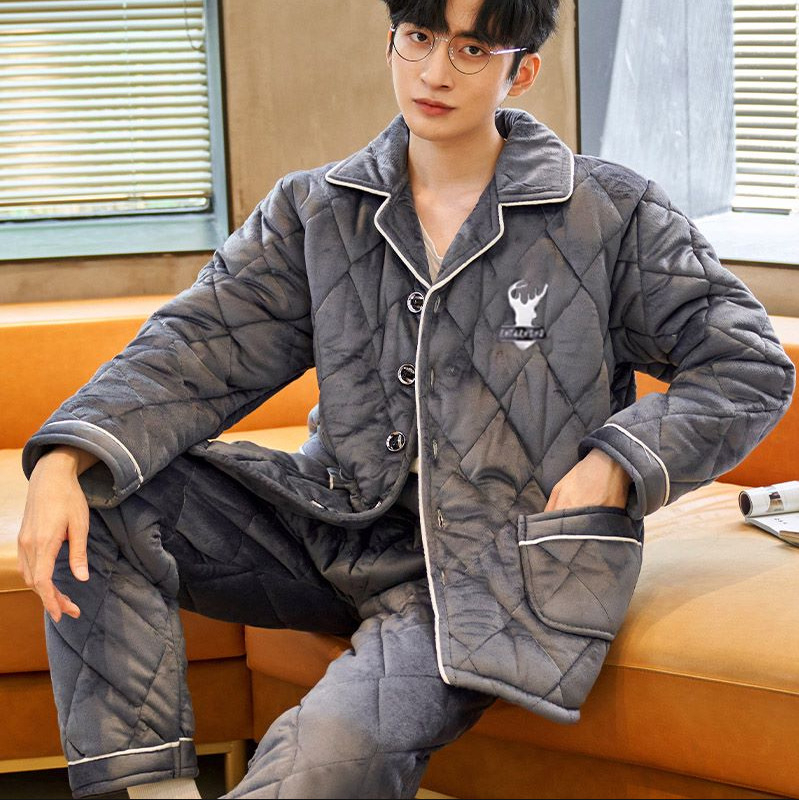 Vyrų Crystal Velvet kostiumas, paprastas kasdienis stilius (Crystal Velvet audinys, apykaklė su plačiu lapeliu, ilgos rankovės, 251–300 g/m2, 90–95% poliesterio)