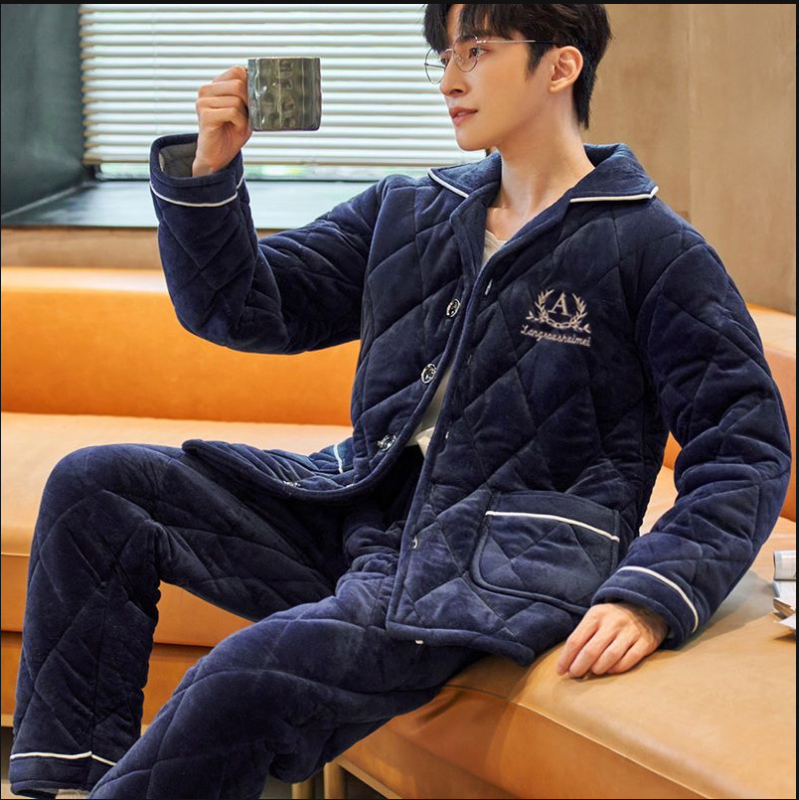 Vyrų Crystal Velvet kostiumas, paprastas kasdienis stilius (Crystal Velvet audinys, apykaklė su plačiu lapeliu, ilgos rankovės, 251–300 g/m2, 90–95% poliesterio)