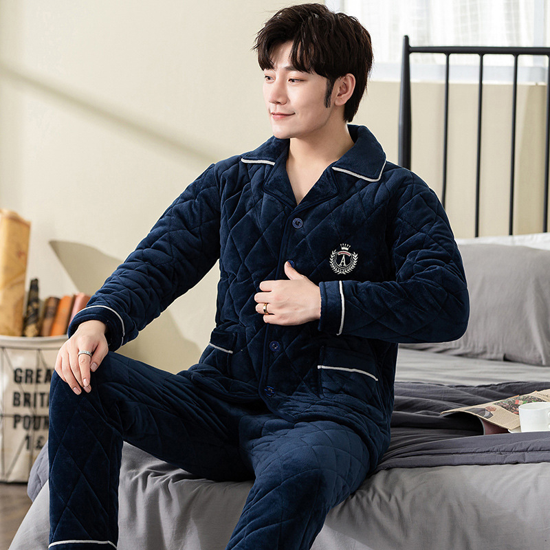 Vyrų Crystal Velvet kostiumas, paprastas kasdienis stilius (Crystal Velvet audinys, apykaklė su plačiu lapeliu, ilgos rankovės, 251–300 g/m2, 90–95% poliesterio)