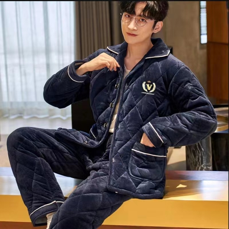 Vyrų Crystal Velvet kostiumas, paprastas kasdienis stilius (Crystal Velvet audinys, apykaklė su plačiu lapeliu, ilgos rankovės, 251–300 g/m2, 90–95% poliesterio)