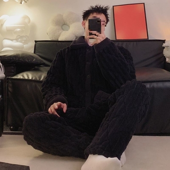 Elastinės medvilnės pižama su ilgomis rankovėmis, kvadratinė apykaklė, išlaiko šilumą