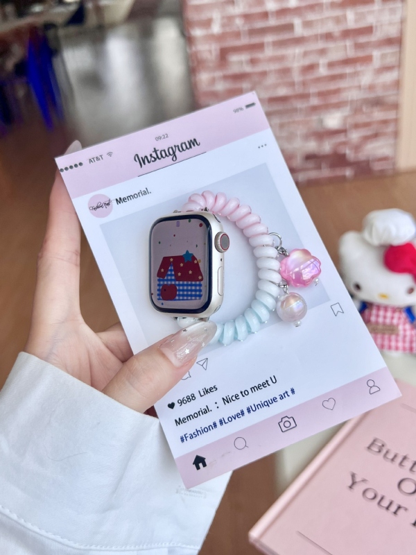 Elastična plastična narukvica za Apple Watch s jednim petljom zatvaranja (bez kopče); kompatibilno s Apple Watch; broj proizvoda AL; prilagodljiva veličina sučelja