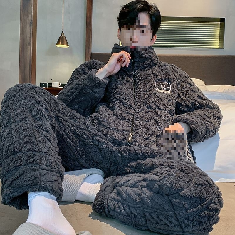 Žiemos pižamų komplektas - elastinis medvilnės audinys, stora fliso apdaila, stovima apykaklė, ilgos rankovės