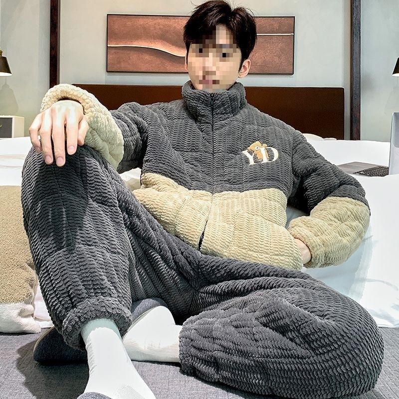 Žiemos pižamų komplektas - elastinis medvilnės audinys, stora fliso apdaila, stovima apykaklė, ilgos rankovės