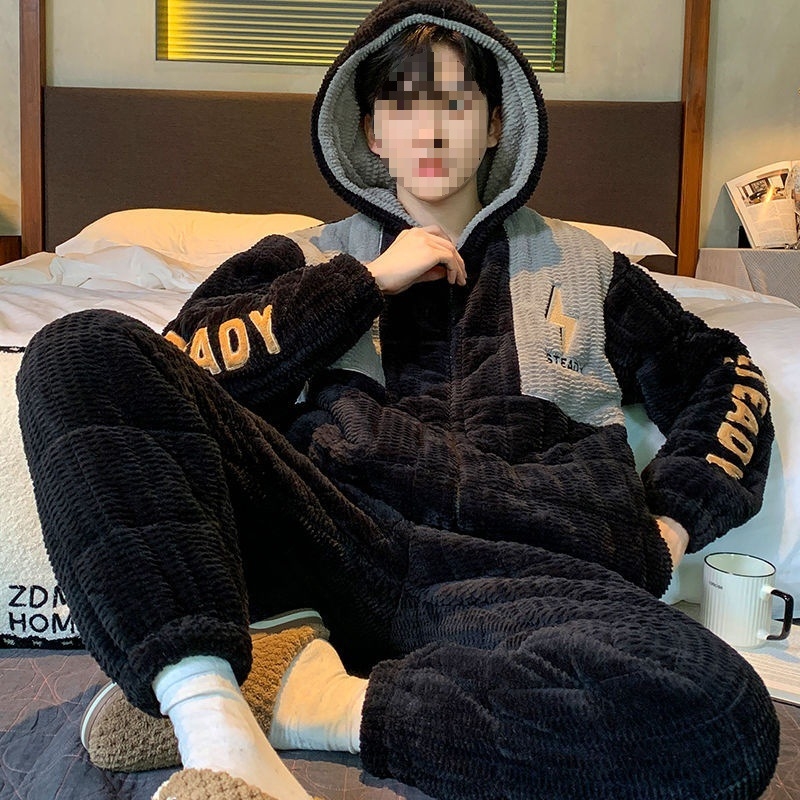 Žiemos pižamų komplektas - elastinis medvilnės audinys, stora fliso apdaila, stovima apykaklė, ilgos rankovės