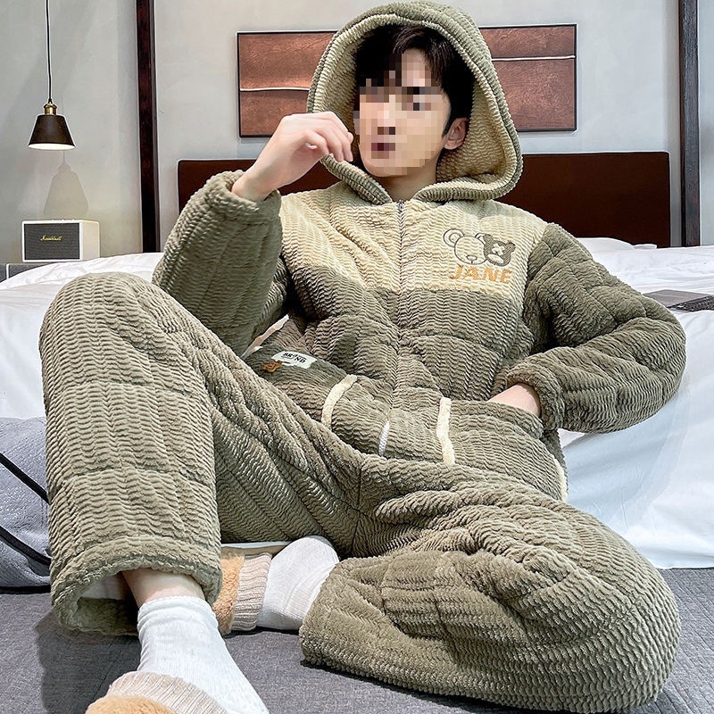 Žiemos pižamų komplektas - elastinis medvilnės audinys, stora fliso apdaila, stovima apykaklė, ilgos rankovės