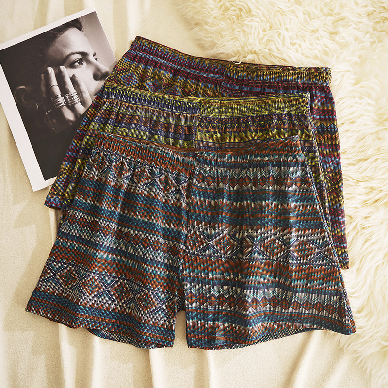 Muške pamucne bokserice sa srednjim strukom, prozračne, brzo suše, 90–95% pamuka, geometrijski/gradijentni/valoviti uzorak