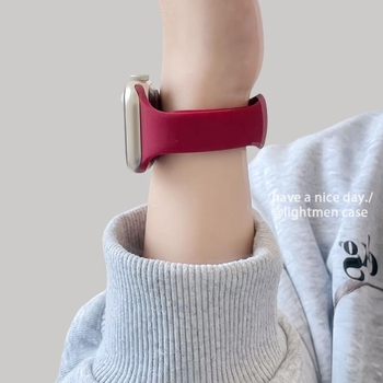 Silikonska narukvica za Apple Watch 11, prozračna ljetna sportska narukvica