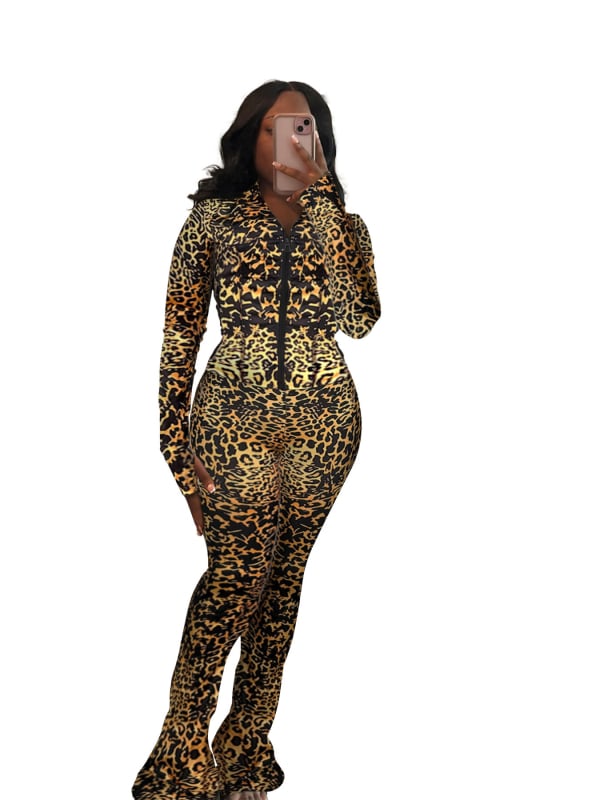 Костюм от две части с квилиран плат, дълги ръкави, едноцветен полиестер-спандекс, есен 2024, елегантен градски стил