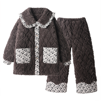 Ženski pidžama set s tri-slojnom debelim prešivanjem, koralni pliš podstava, retro floralni uzorak, dugi rukavi